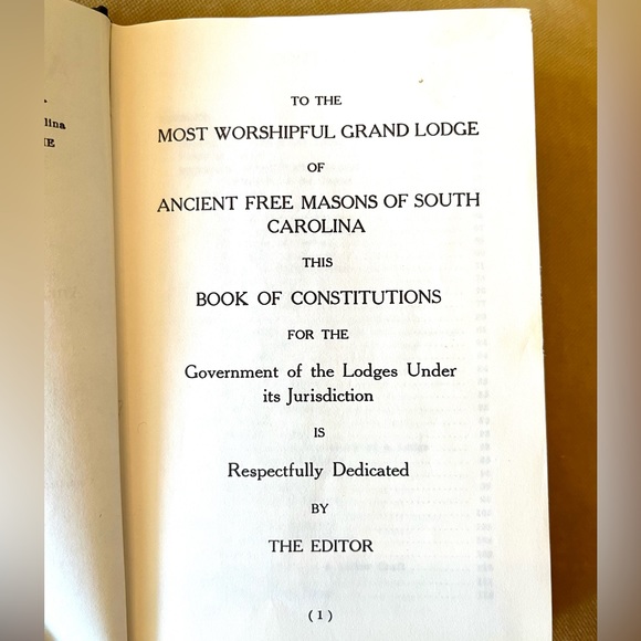 The Ahiman Rezon Book of Constitutions of Grand Lodge Ancient Free Masons 1972 - Picture 7 of 9